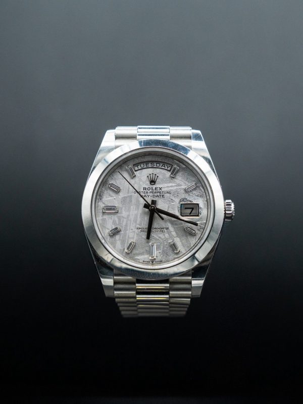 Reloj rolexdateday de platino